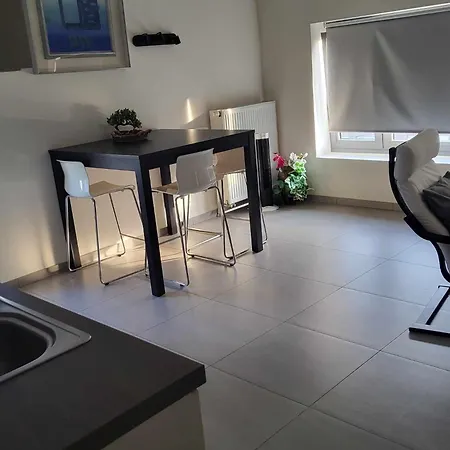 Daire Cristina - App 4 *